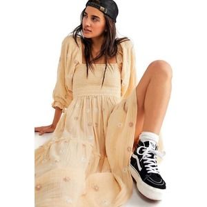 NEW Free People Dahlia Embroidered Maxi Dress Pearl Island Smocked Floral Size M